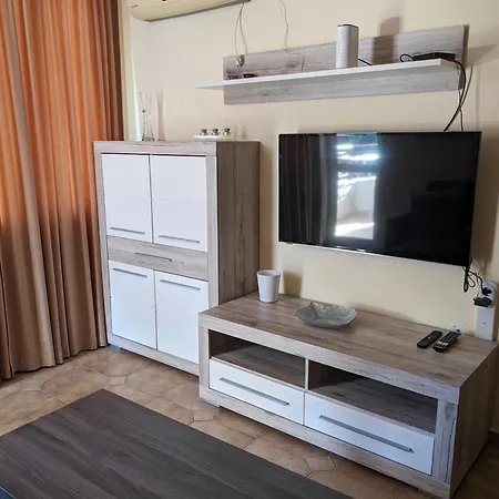 Apartament White Sands Beachfront Getaway In Aurelia - Sea View & Direct Access Burgas City
