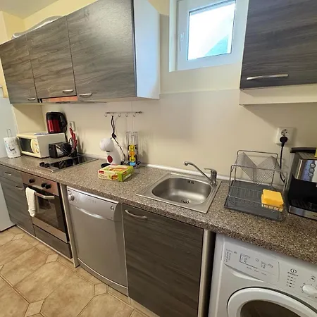 Apartament White Sands Beachfront Getaway In Aurelia - Sea View & Direct Access *