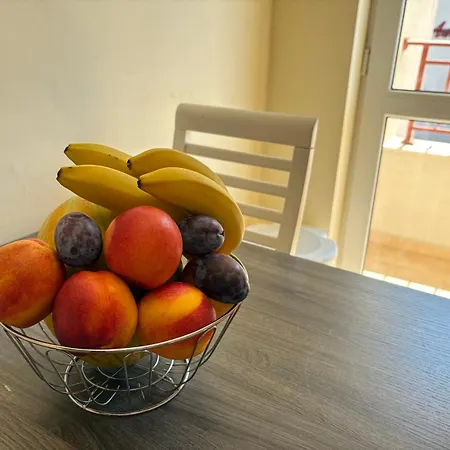 Apartament White Sands Beachfront Getaway In Aurelia - Sea View & Direct Access *